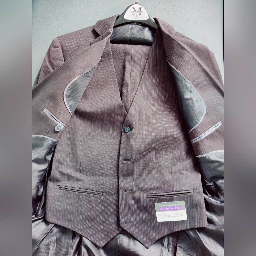 3pc Suit size 38/W 31